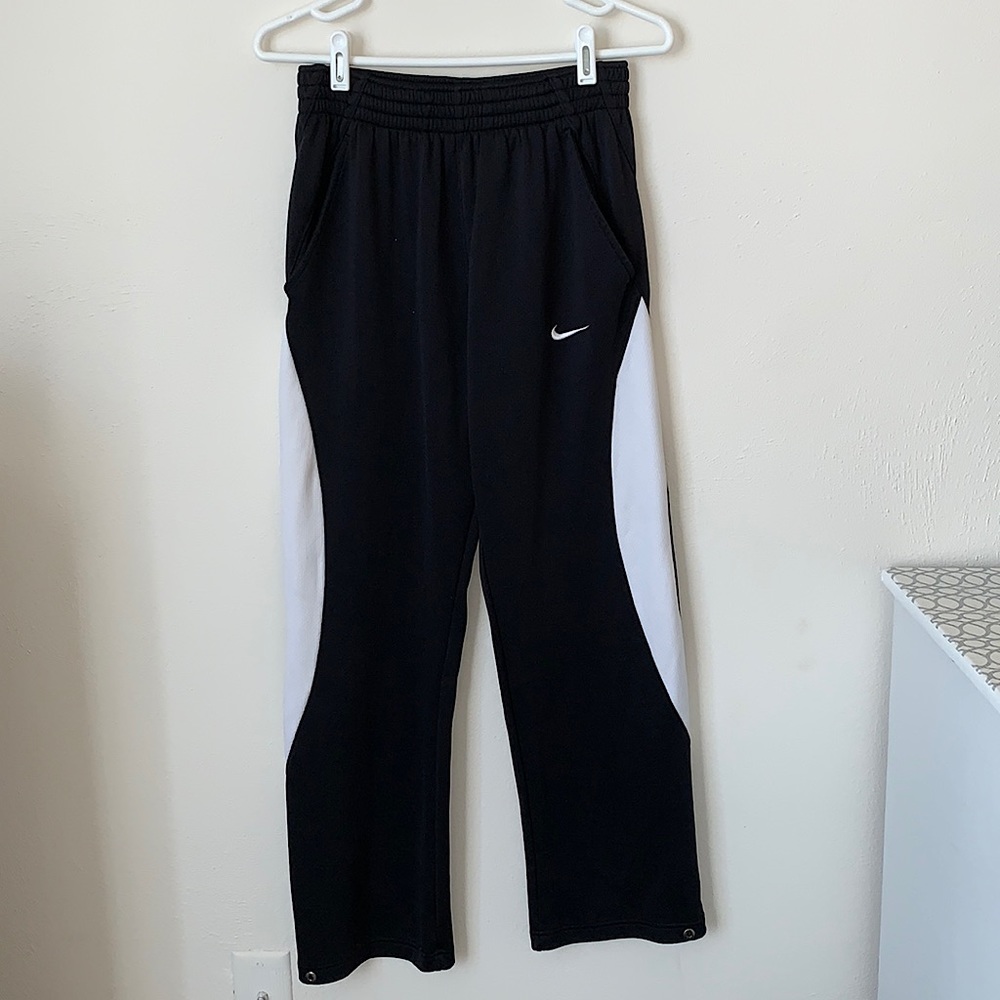 Women’s Small Nike Dri Fit Adjustable Sweat Pant Joggers